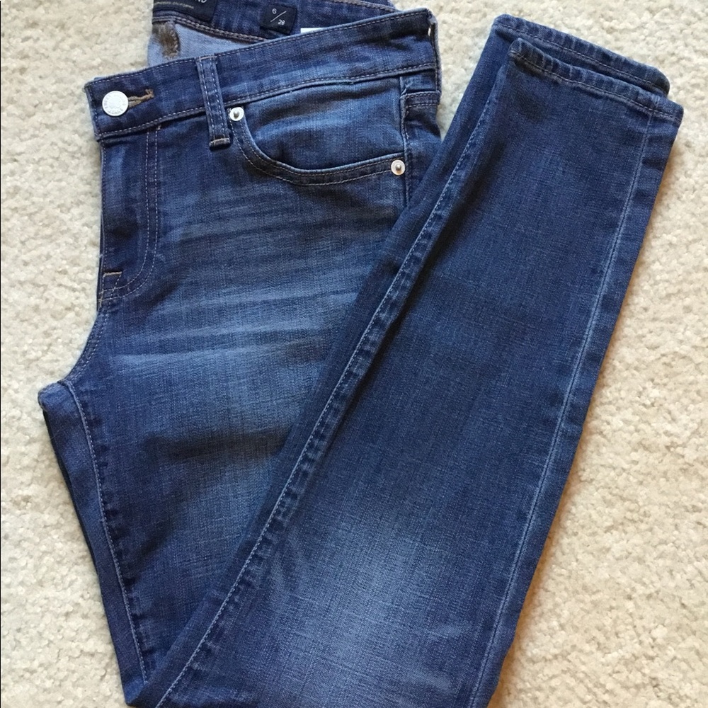 Women’s Lucky Jeans